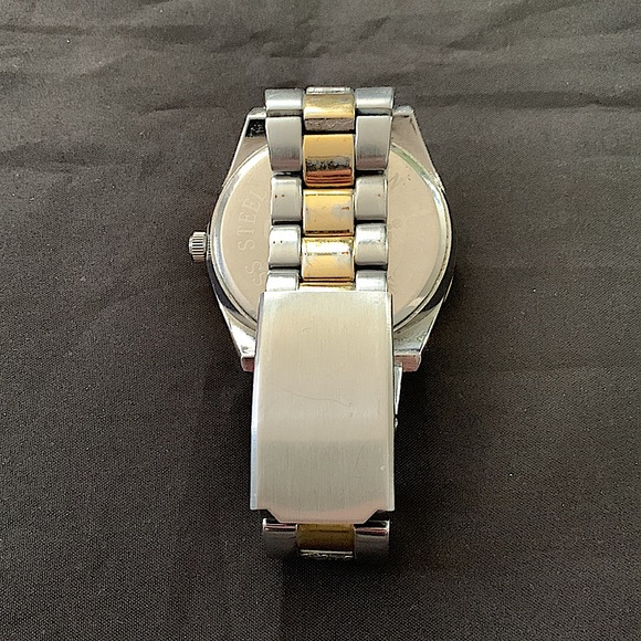 Chico's Women's Ladies Gold & Silver Pave Crystal Bezel Oversized Wristwatch - Picture 2 of 4